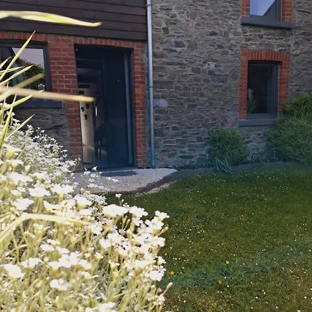 Le Gai Pinson Hébergement de vacances *